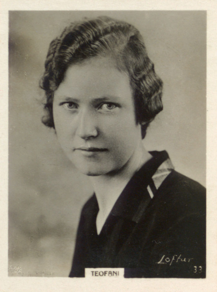 33 Kristín Bjarnadóttir 1905 1971 systir 32