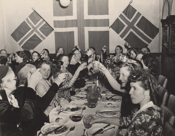 landsfundurkvenna1944minni Ljsm Kvennasögusafn Íslands Hótel Skjaldbreið við Kirkjustræti